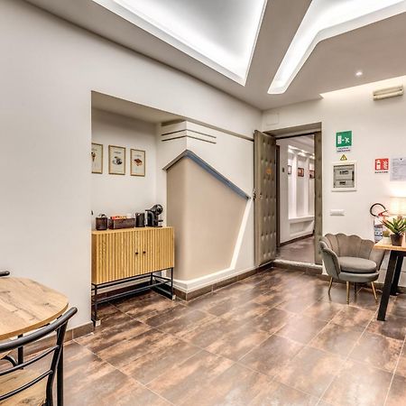 Spagna Boutique Suites Рим Екстериор снимка