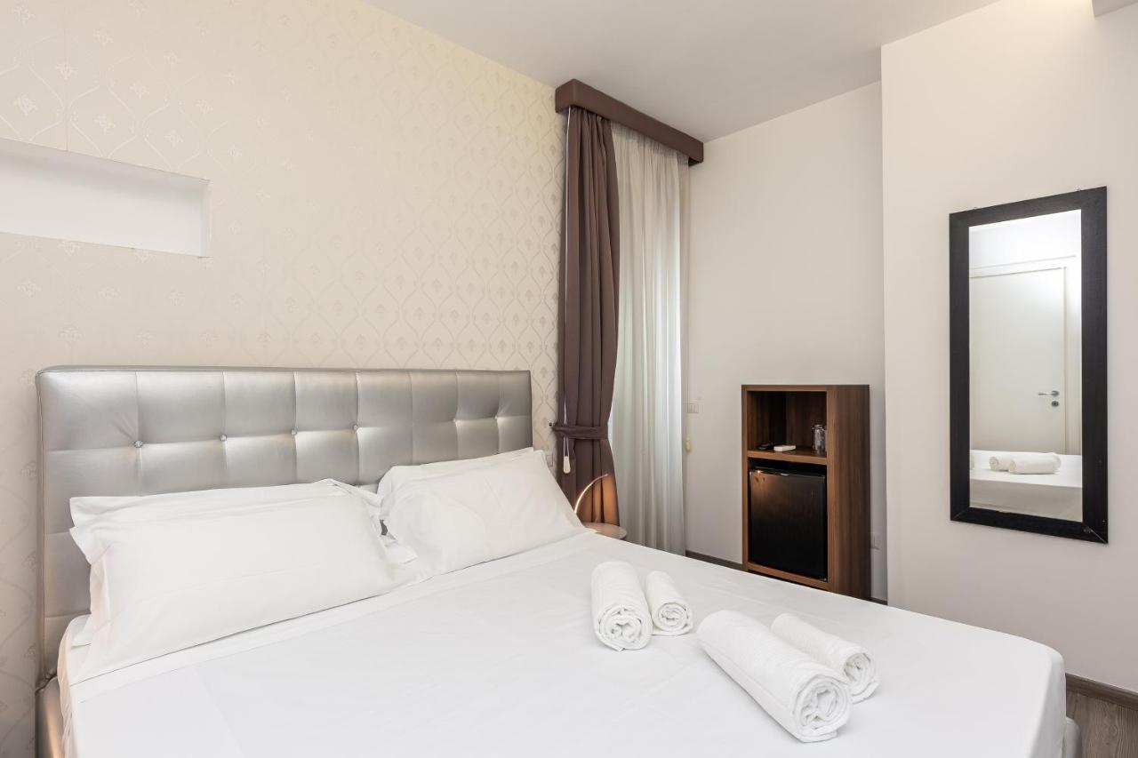 Spagna Boutique Suites Рим Екстериор снимка