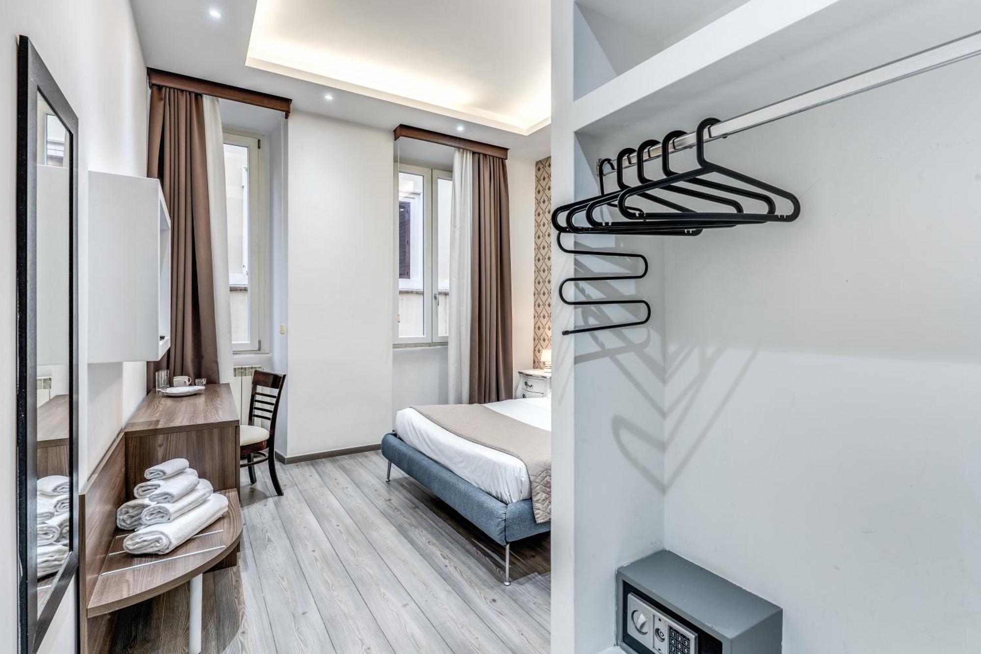 Spagna Boutique Suites Рим Екстериор снимка