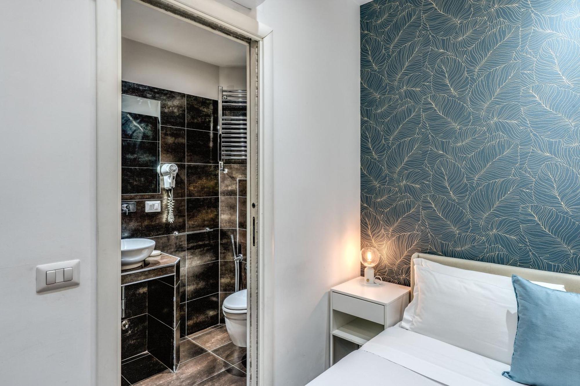 Spagna Boutique Suites Рим Екстериор снимка