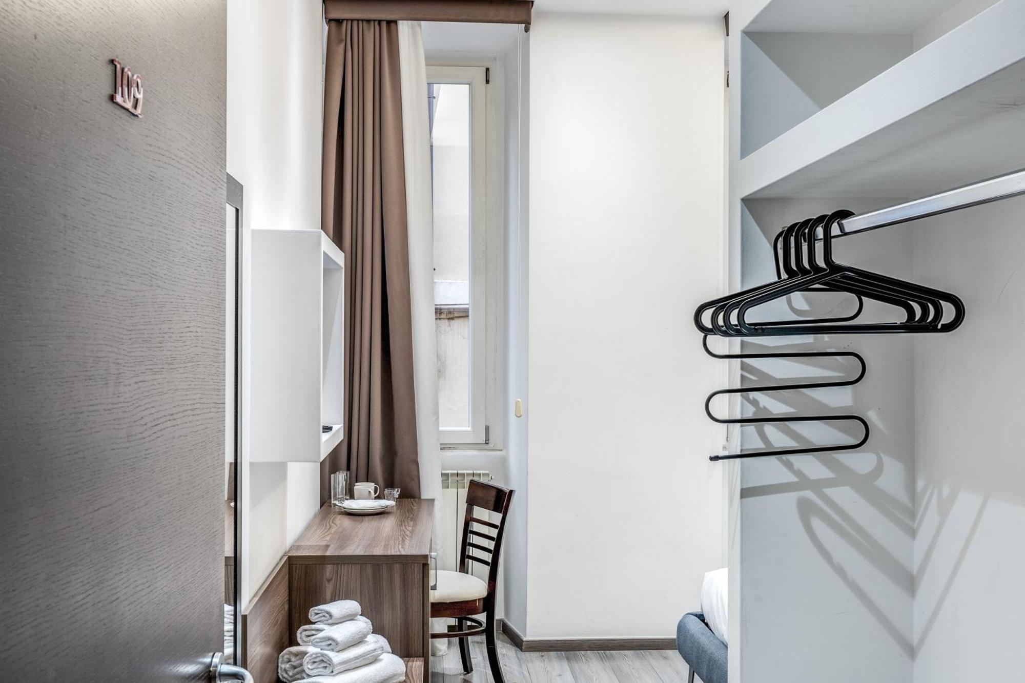 Spagna Boutique Suites Рим Екстериор снимка