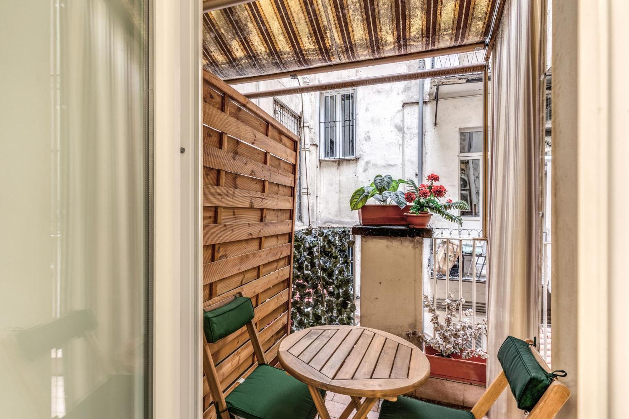 Spagna Boutique Suites Рим Екстериор снимка