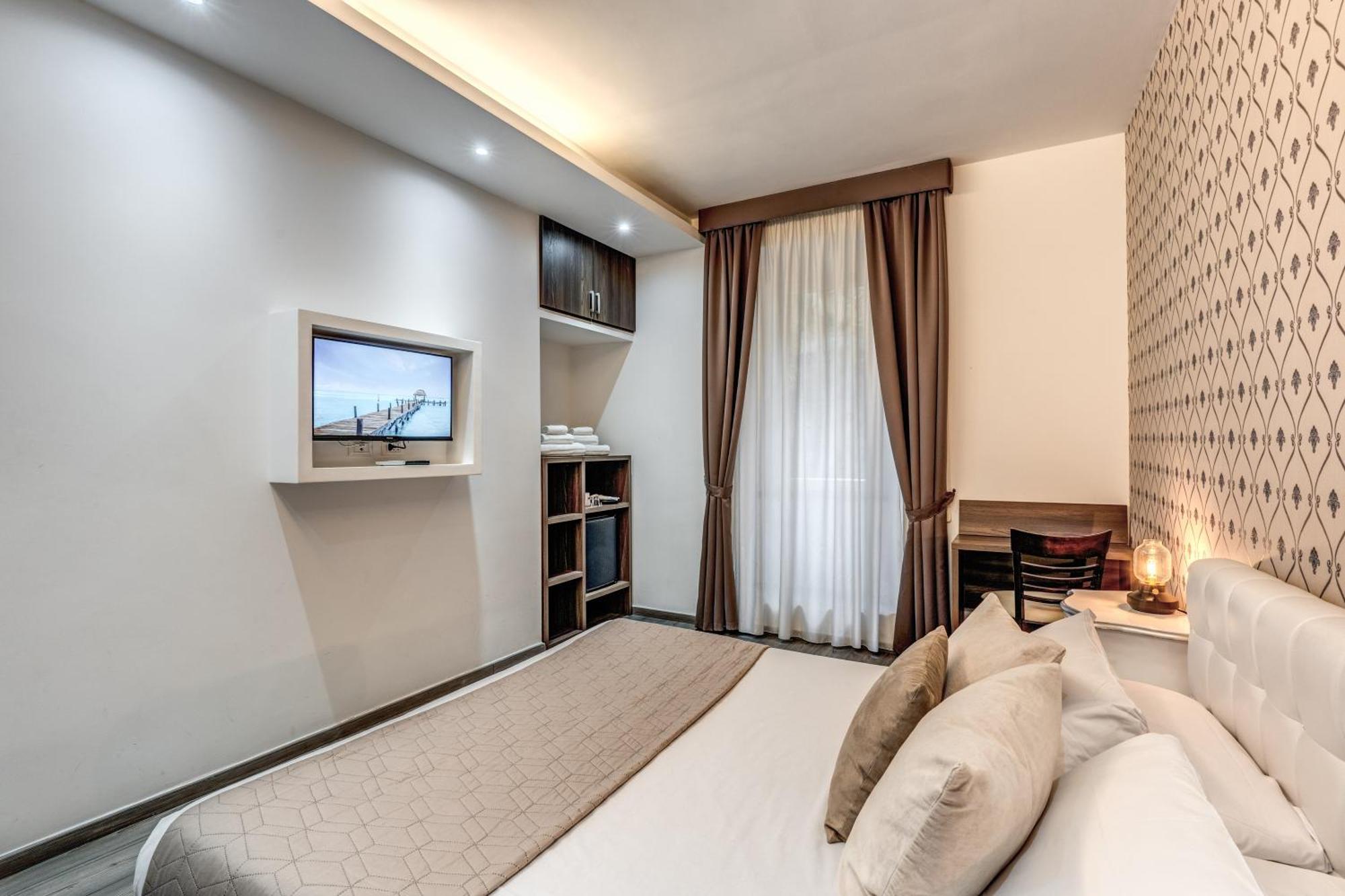 Spagna Boutique Suites Рим Екстериор снимка